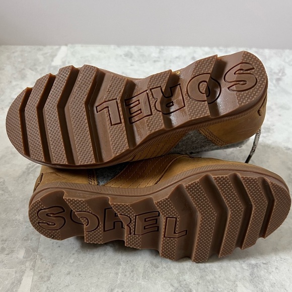 Sorel Lexie Camel Tan Gray Fleece Wedge Lace Up Burnished Ankle Boots 6.5 - Picture 6 of 6